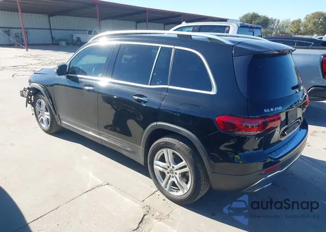 2021 Mercedes-Benz Glb 250 4Matic z USA, uszkodzony, nr VIN W1N4M4HB9MW140580